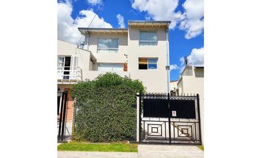 MODERNO - CON TERRAZA - BARRIO LOS TRONCOS