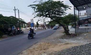 Jual Tanah Industri Luas dan Murah di Raya Benjeng Gresik
