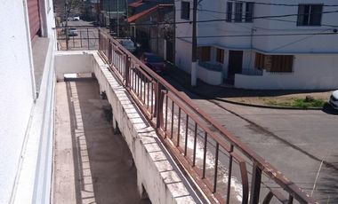 OPORTUNIDAD / DEPARTAMENTOS  3 AMBIENTES CON DEPENDENCIAS /  COCHERAS  / UN DOS AMBIENTES / TERRAZA / BERNAL / QUILMES (valor publicado a modo figurat