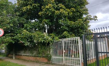 casa en arriendo en niza. Cod A3473