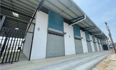Se Alquilan Bodegas de 65mt2
