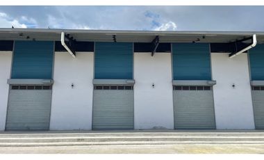 Se Alquilan Bodegas de 65mt2
