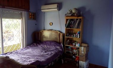 Casa de dos plantas Paso del Rey Norte