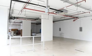 ALQUILER LOCAL COMERCIAL CALIDONIA PLANTA BAJA 322M2