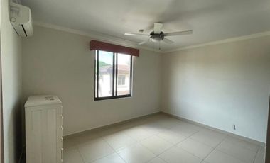 CASA A LA VENTA PANAMA PACIFICO RIVER VALLEY