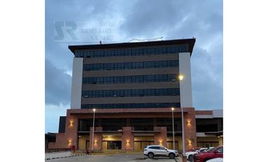 Renta de Oficinas en Edificio Corporativo sobre Fray Junipero Serra, Querétaro