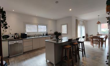 OPORTUNIDAD RETASADA! Hermosa Casa en Barrio privado LAS LIEBRES