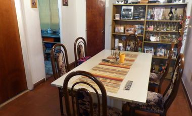 SE VENDEN 2 PHS EN BLOCK EN MUNRO. IDEAL DOS FAMILIAS.