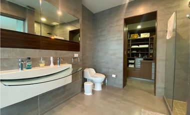 Venta de apartamento en Punta Pacífica, Ph Aquamare