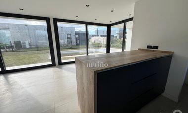 Casa - Rumenco