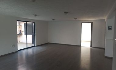 Amplia residencia fraccionamiento privado TOLUCA