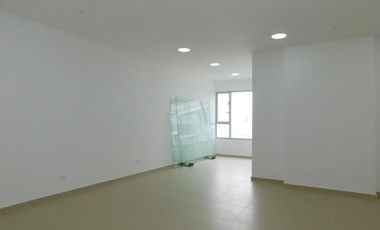 oficina en arriendo en manga. Cod A90766