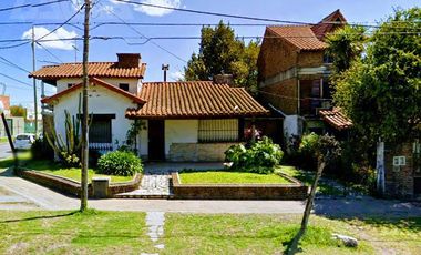 Casa en alquiler en Morón, Castelar - Cocina equipada