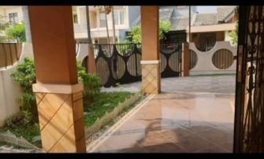 DISEWAKAN RUMAH FULL FURNISH KENCANA LOKA luas murah siap huni