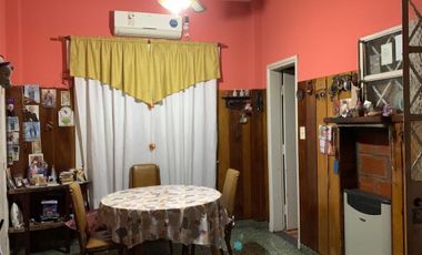 Esquina Venta en Block - Taller, Galpón y Vivienda. Acepta permuta dePh en las cercanías del centro de Lomas de Zamora