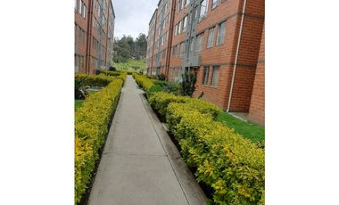 Se vende Apartamento en Iris Ciudad verde