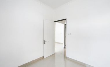 Rumah Siap Huni 15 Mnt ke RS Hermina Serpong 2 KT Hadap Timur J-36076