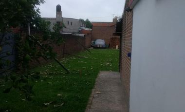 VENTA URGENTE - LIBRE DE GASTOS - CASA AMERICANA 3 AMBIENTES VILLA LUZUARIAGA