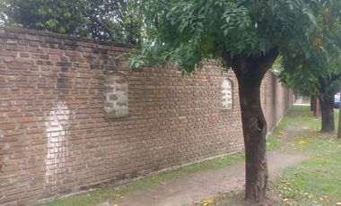 VENTA URGENTE - LIBRE DE GASTOS - CASA AMERICANA 3 AMBIENTES VILLA LUZUARIAGA