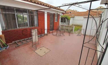 Se vende casa con potencial comercial en La Serena