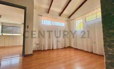 Casa Remodelada, 6D 3B, La Reina