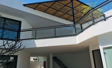 Stylish Brand New 3 Bedroom Villa in Pererenan Canggu Bali