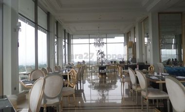 Sewa unit apartemen Art deco , ada jaquzzi view bagus. Furnished