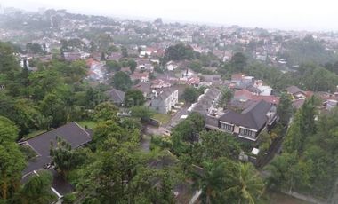 Sewa unit apartemen Art deco , ada jaquzzi view bagus. Furnished