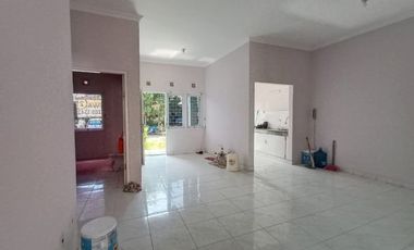 Di Sewakan Rumah Siap Huni 4 Kamar di Singgasana Pradana Bandung