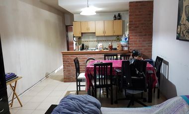 VENTA DEPARTAMENTO 2 AMB. CON COCHERA