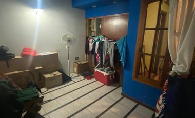 Excelente PH al frente, 3 dorm,2 baños, cochera, patio y quincho.