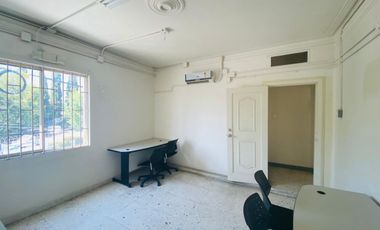 Oficina Renta Col. Centro 25,000 vicarv  R111