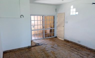 Casa en venta en Burzaco Oeste
