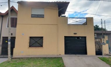 Casa en venta en Burzaco Oeste