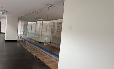 oficina en arriendo en siberia. Cod A700634