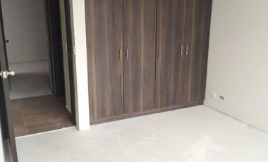 VENTA-Casas de Venta a Estrenar en Riobamba sector ciudad Blboa /23urb076