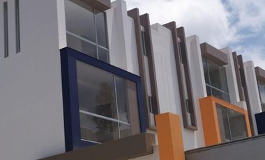 VENTA-Casas de Venta a Estrenar en Riobamba sector ciudad Blboa /23urb076