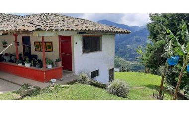 Excelente Finca Productiva para la venta Santa Rosa de Cabal Risaralda