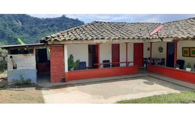 Excelente Finca Productiva para la venta Santa Rosa de Cabal Risaralda