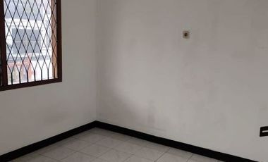 Rumah Sewa 2 Lantai Sangat Strategis Siap Huni di Sarijadi Sukajadi Pasteur Bandung