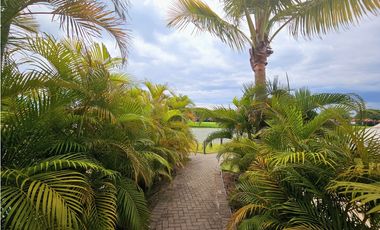 Casa de Playa amoblada frente al lago Buenaventura (BOLM)