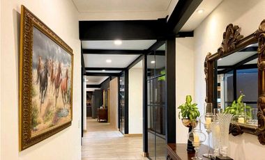 Venta Casa Finca Las Palmas Area 2008m2.