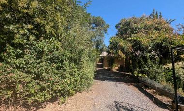 Parcela de agrado con Casa y Plantacion de Almendros