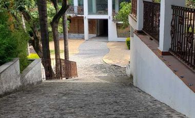 RANCHO EN CUERNAVACA EN VENTA