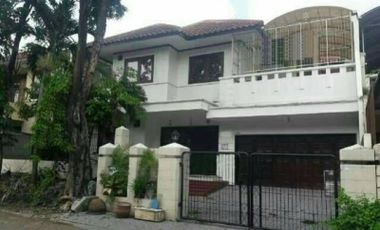 Rumah 2 Lantai Siap Huni Graha Family Surabaya