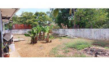 VENDO CASA EN LOT3 DE 948M2 VIA PRINCIPAL