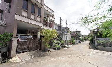 Rumah Cantik 5 Mnt Tidur 16 Menit ke Mal Pondok Gede Siap KPR J-40994