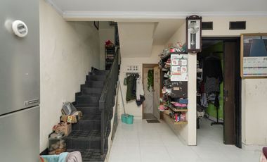Rumah Cantik 5 Mnt Tidur 16 Menit ke Mal Pondok Gede Siap KPR J-40994