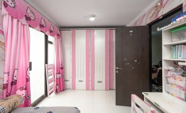 Rumah Cantik 5 Mnt Tidur 16 Menit ke Mal Pondok Gede Siap KPR J-40994