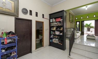 Rumah Cantik 5 Mnt Tidur 16 Menit ke Mal Pondok Gede Siap KPR J-40994